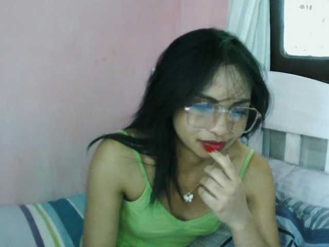 Ashlii live cam on BongaCams