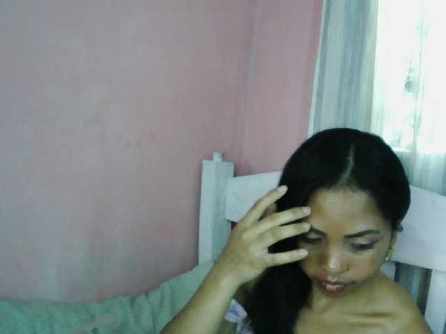 Ashlii live cam on BongaCams