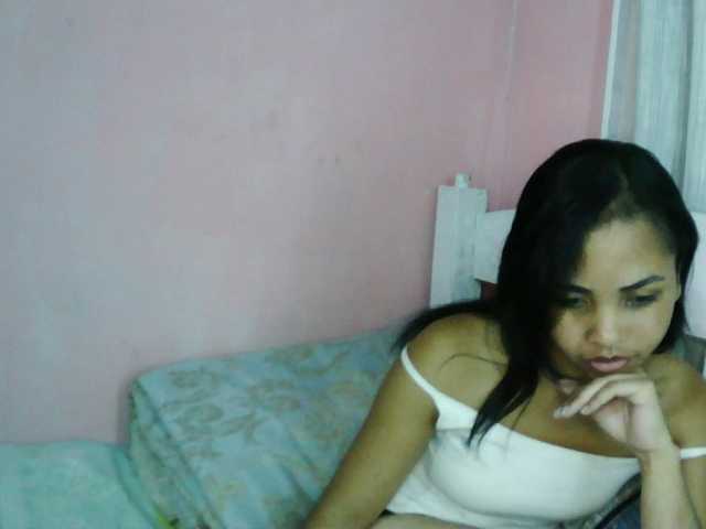 Ashlii live cam on BongaCams