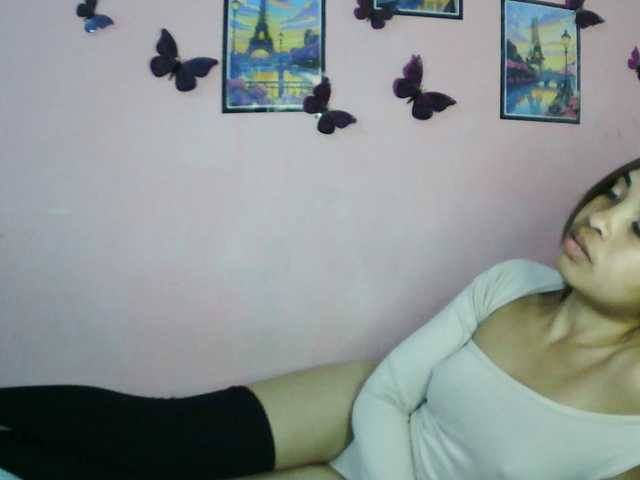 Ashlii live cam on BongaCams
