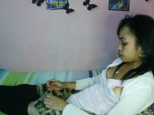 Ashlii live cam on BongaCams