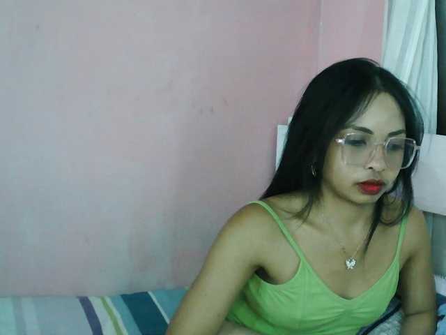 Ashlii live cam on BongaCams