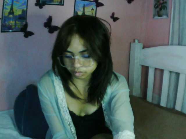 Ashlii live cam on BongaCams