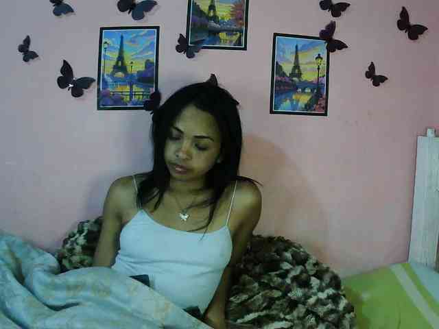 Ashlii webcam