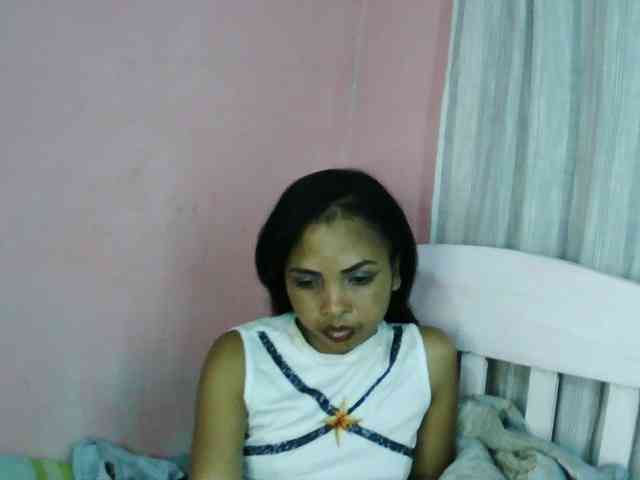 Ashlii webcam
