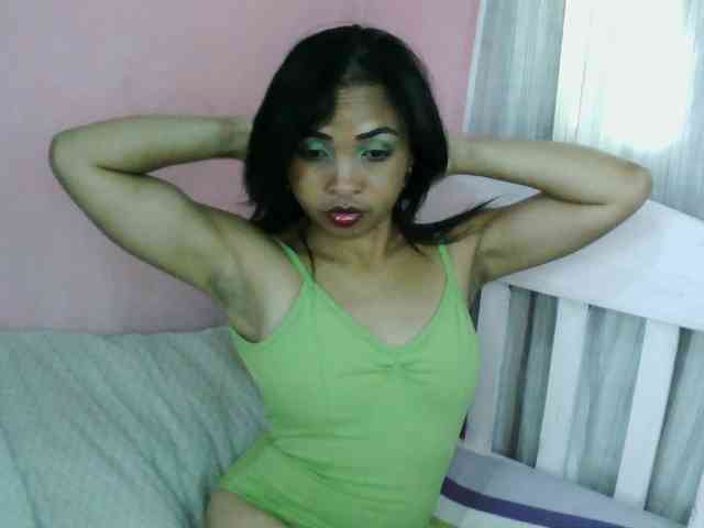 Ashlii Live Webcam on BongaCams