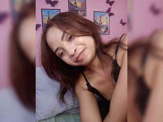 Ashlii webcam