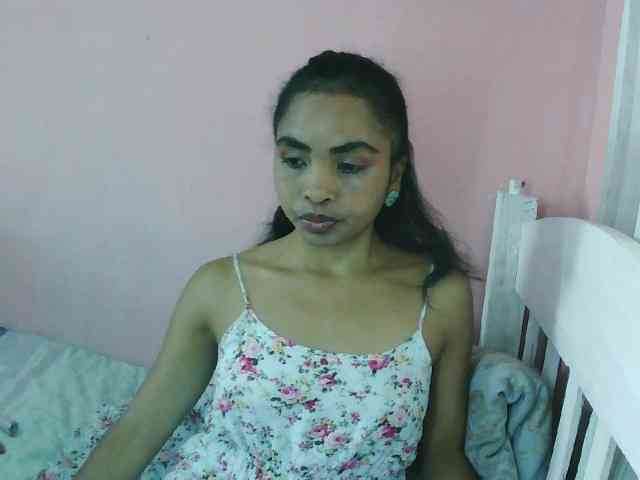 Ashlii webcam