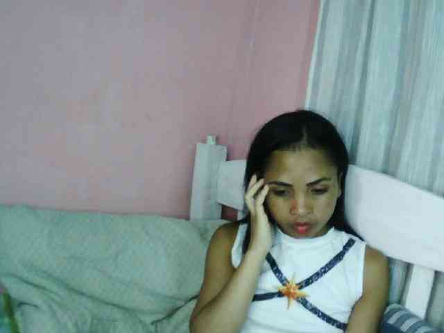 Ashlii webcam