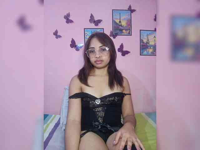 Ashlii webcam