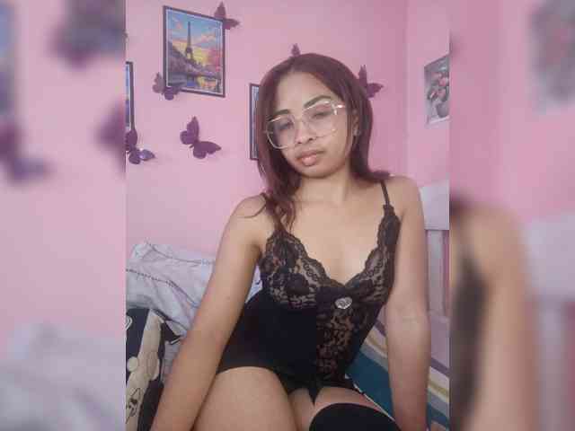 Ashlii webcam