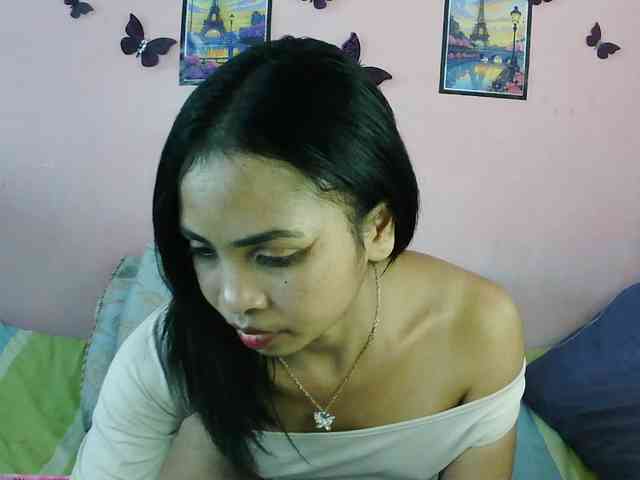 Ashlii webcam