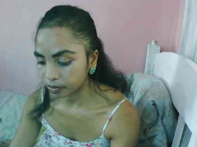 Ashlii webcam