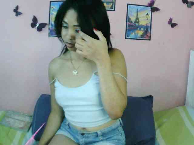 Ashlii webcam