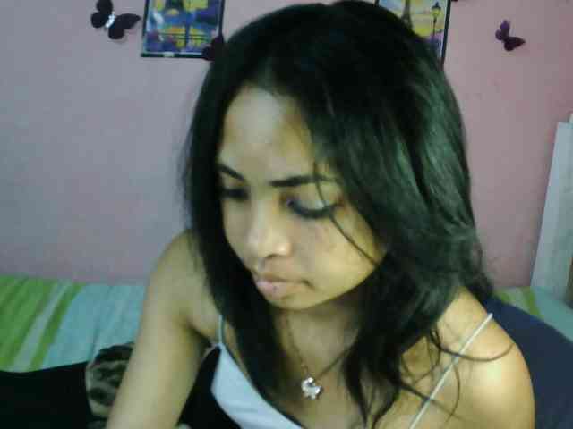 Ashlii Live Webcam on BongaCams