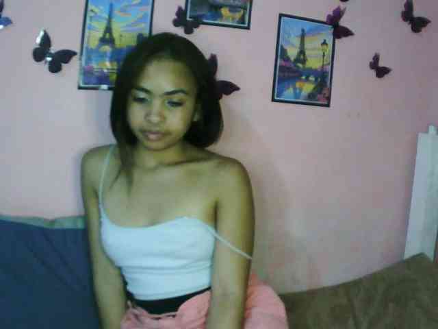 Ashlii webcam