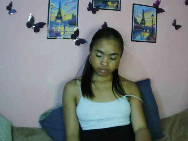 Ashlii webcam