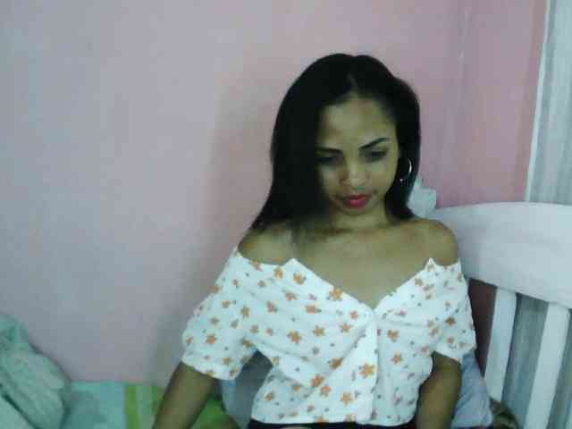 Ashlii webcam