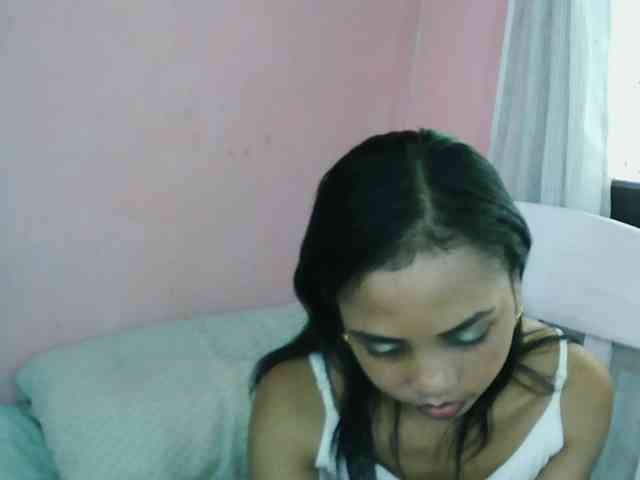 Ashlii webcam