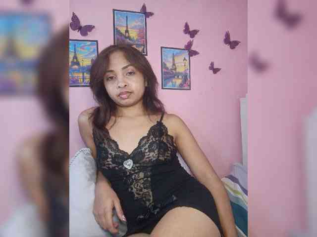 Ashlii webcam
