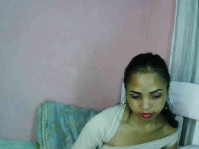 Ashlii webcam