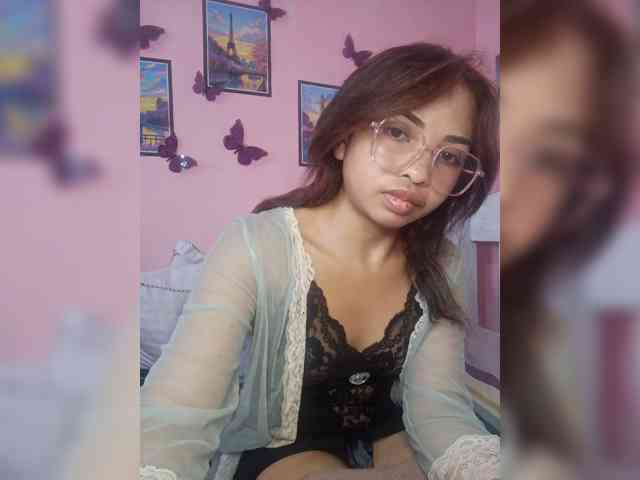 Ashlii webcam