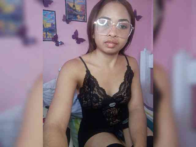 Ashlii webcam