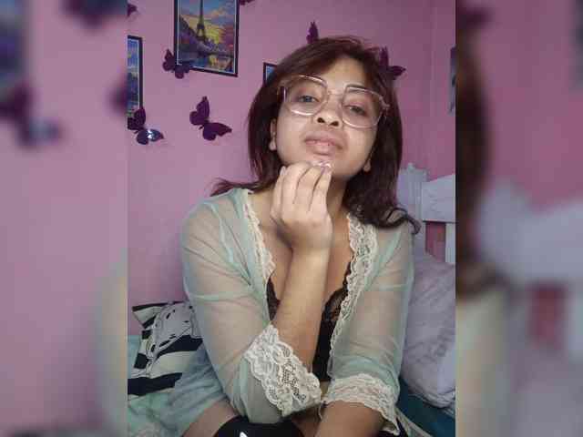 Ashlii webcam