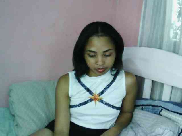 Ashlii webcam