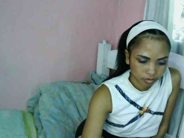 Ashlii webcam