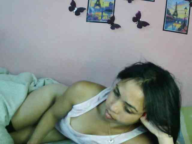 Ashlii webcam