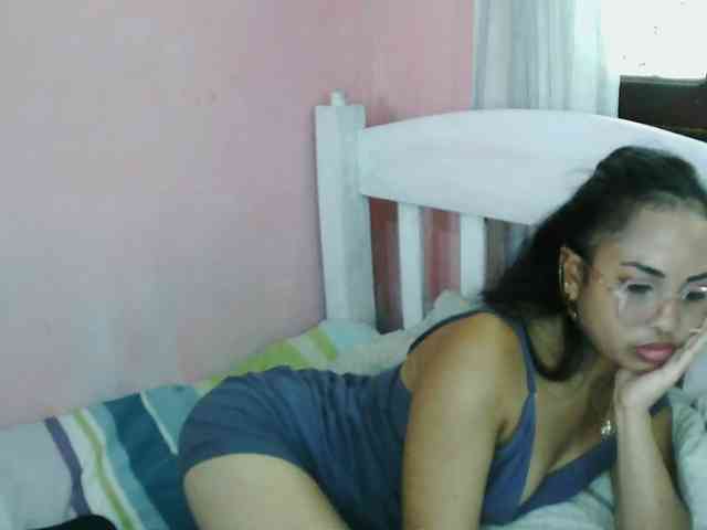 Ashlii webcam