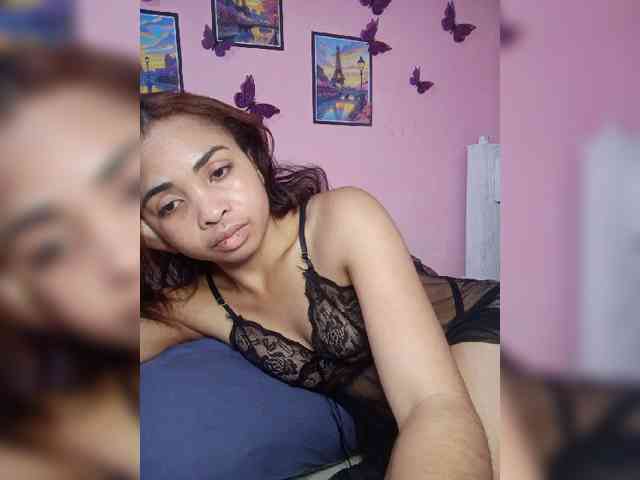 Ashlii webcam