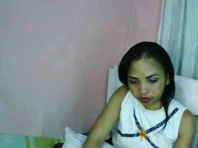Ashlii webcam