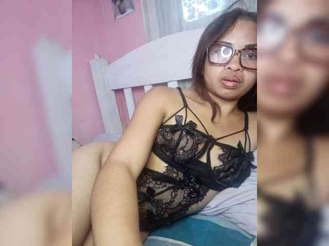 Ashlii webcam