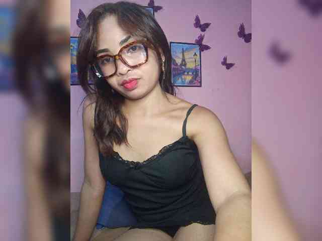 Ashlii webcam