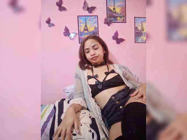 Ashlii webcam