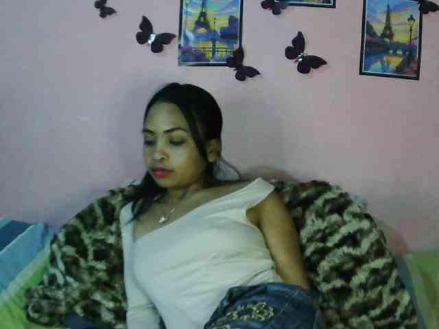 Ashlii webcam