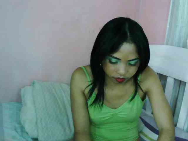 Ashlii webcam