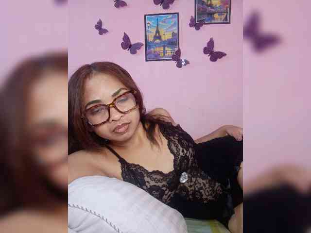 Ashlii webcam