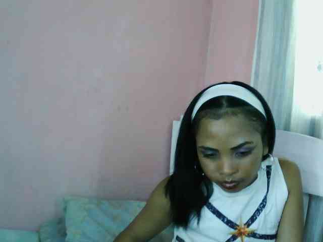 Ashlii webcam