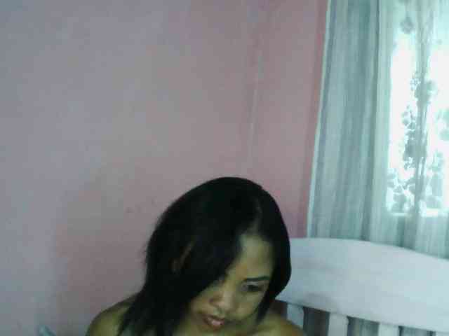 Ashlii webcam