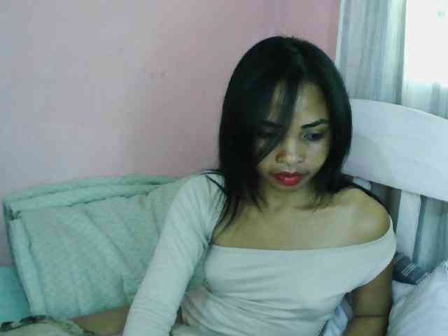 Ashlii webcam