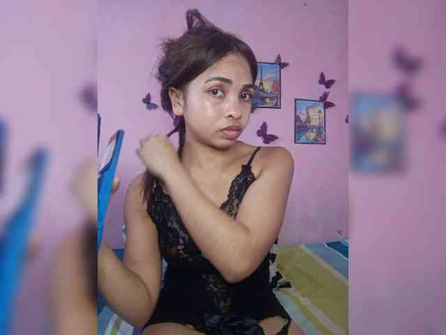 Ashlii webcam