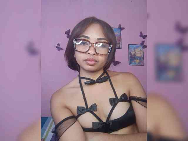 Ashlii webcam