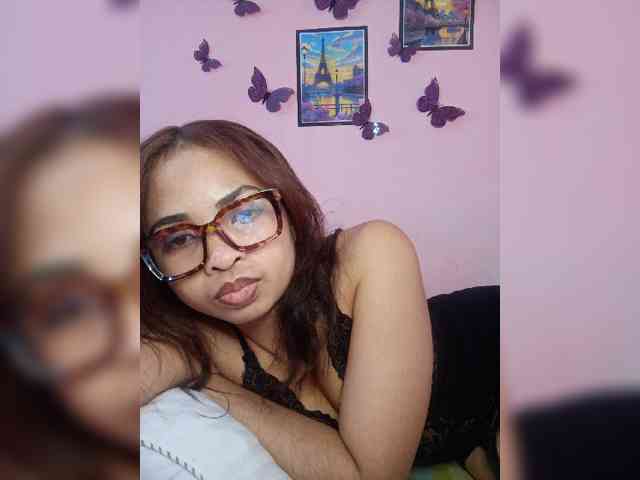 Ashlii webcam