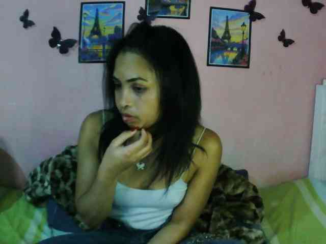 Ashlii webcam