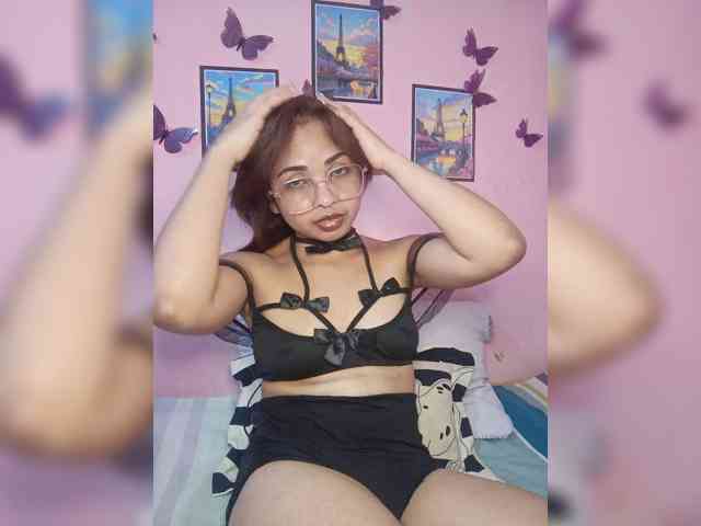 Ashlii webcam