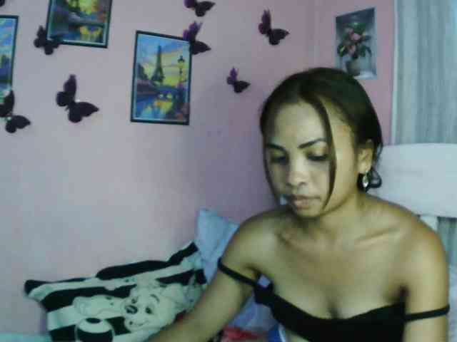 Ashlii webcam