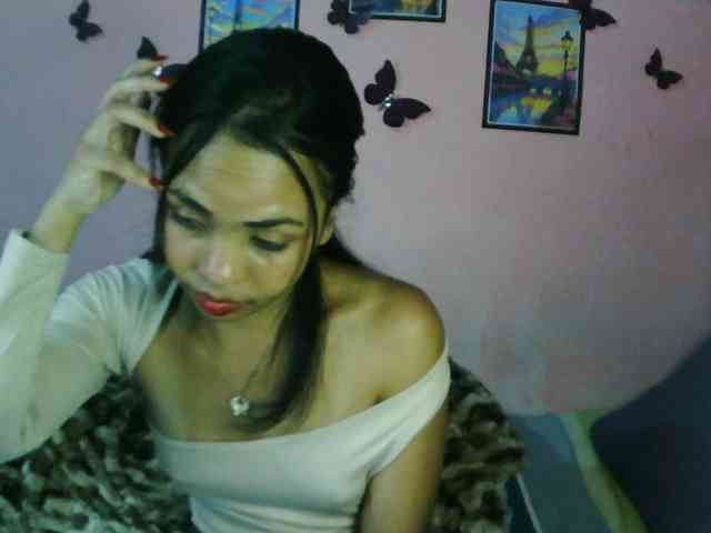 Ashlii webcam